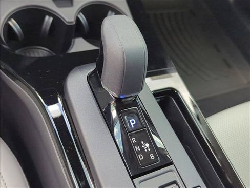 New 2026 Toyota Prius Limited FWD image 24