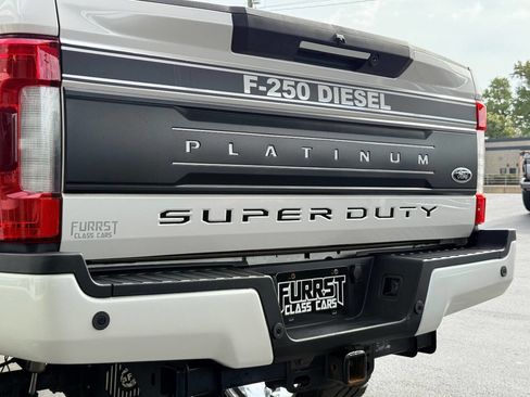 Used 2017 Ford F250 Platinum w/ Platinum Ultimate Package image 10