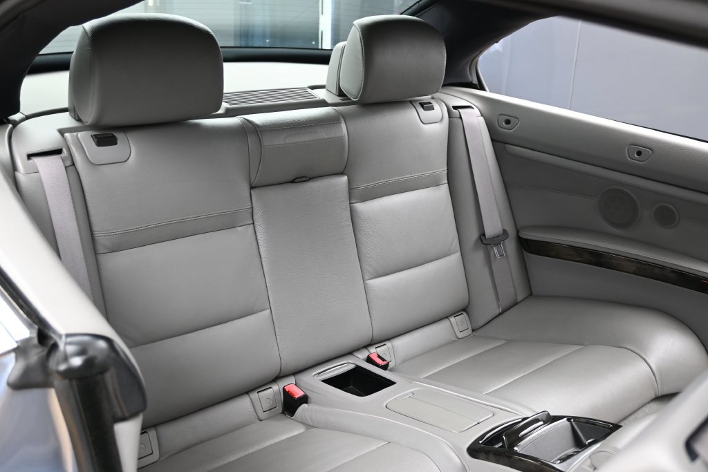 Used 2009 BMW 335i Convertible RWD image 14