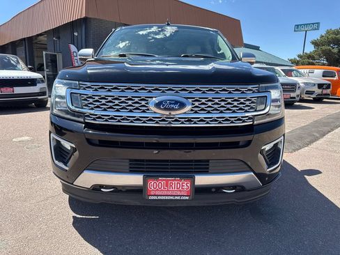 Used 2018 Ford Expedition Max Platinum AWD/4WD image 9