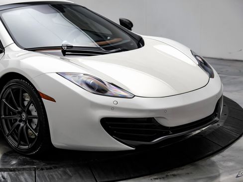 Used 2013 McLaren MP4-12C Spider image 36
