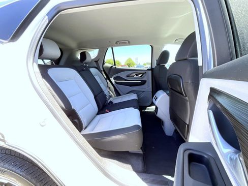 Certified 2024 GMC Terrain SLE w/ Driver Convenience Package AWD/4WD image 18