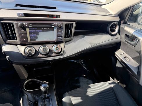 Used 2017 Toyota RAV4 LE w/ All Weather Liner Package FWD image 8