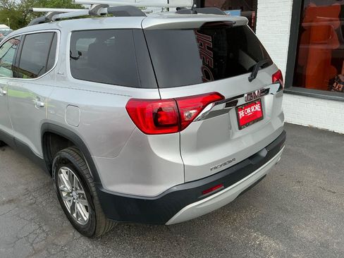 Used 2019 GMC Acadia SLE w/ LPO, Floor Liner Package FWD image 28