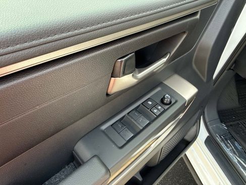 New 2026 Toyota Tundra SR5 AWD/4WD image 18