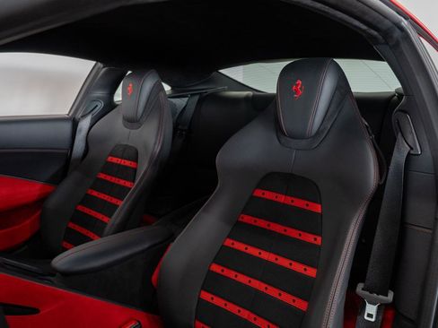 Used 2024 Ferrari Roma image 5