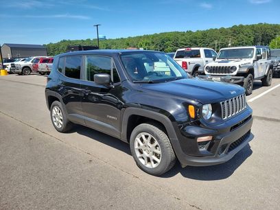 Used 2023 Jeep Renegade Latitude