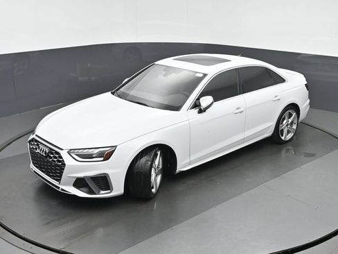 Used 2023 Audi S4 Premium Plus w/ Premium Plus Package AWD/4WD image 32