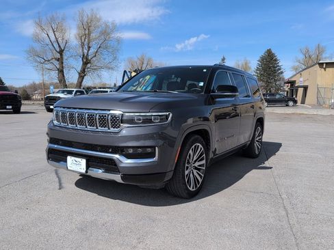 Used 2024 Jeep Grand Wagoneer Series III AWD/4WD image 5