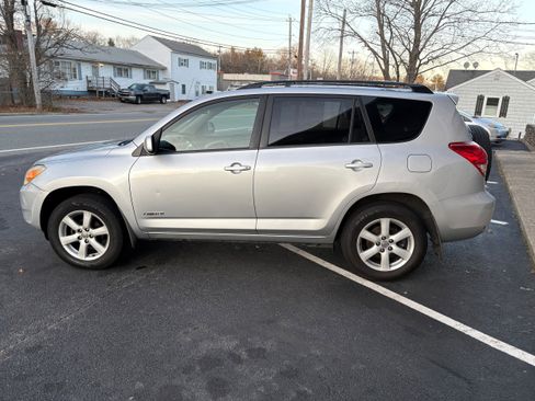 Used 2008 Toyota RAV4 Limited image 5