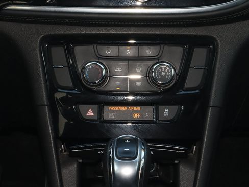 Used 2018 Buick Encore Preferred FWD image 11
