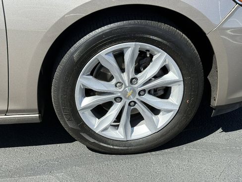 Used 2022 Chevrolet Malibu LT FWD image 27