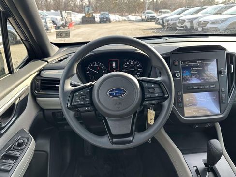 Used 2025 Subaru Forester AWD/4WD image 9