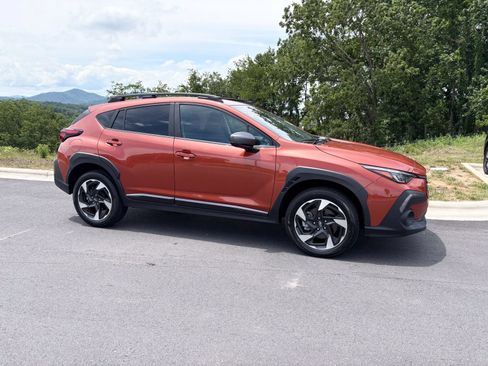 Certified 2024 Subaru Crosstrek 2.5i Limited w/ Crosstrek Mirror Package AWD/4WD image 7