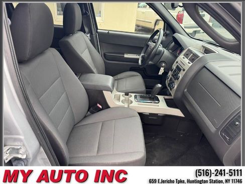 Used 2012 Ford Escape XLT image 28