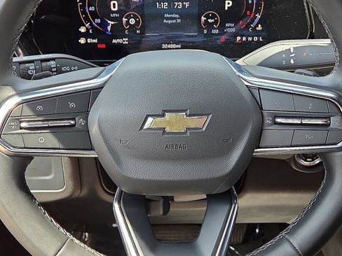 Used 2025 Chevrolet Tahoe LT AWD/4WD image 32