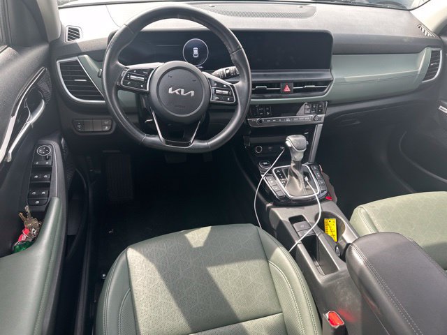 Used 2024 Kia Seltos SX w/ SX Sunroof Package AWD/4WD image 9