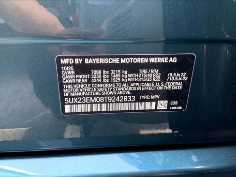 Used 2026 BMW X7 xDrive40i image 18