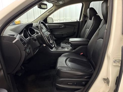 Used 2012 Chevrolet Traverse LT FWD image 37