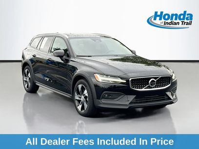 Used 2025 Volvo V60 B5 Cross Country Plus