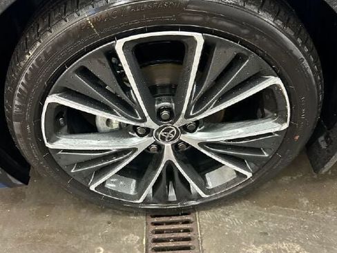 New 2026 Toyota Prius XLE image 7