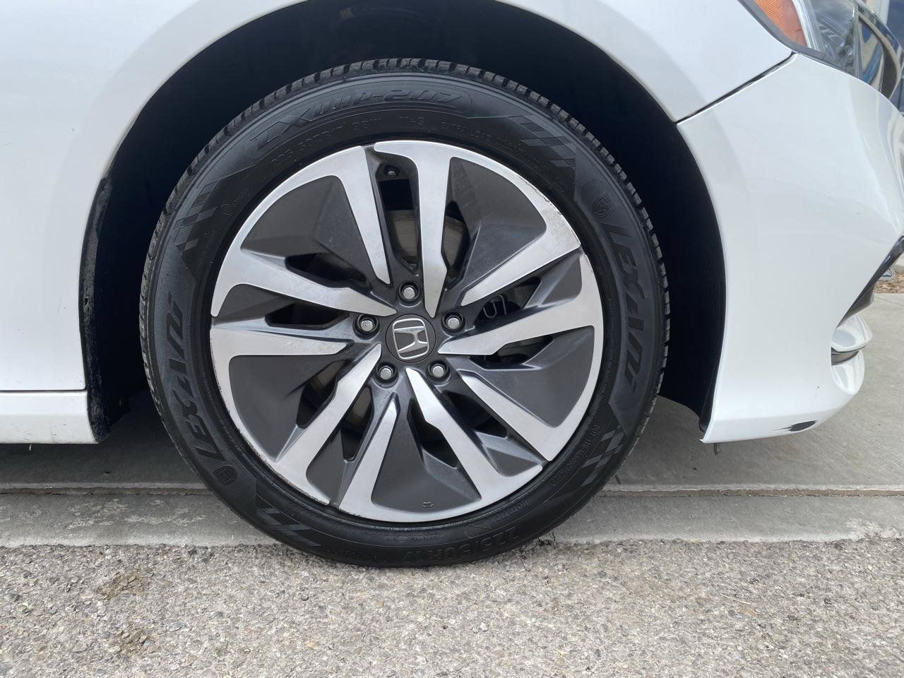 Used 2019 Honda Accord EX-L image 5