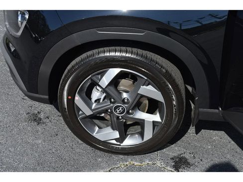 New 2026 Hyundai Venue SEL image 8