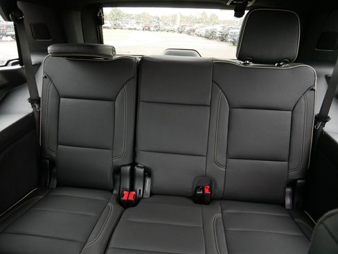 New 2026 Chevrolet Tahoe Premier image 12