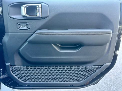 New 2025 Jeep Wrangler Sahara image 27