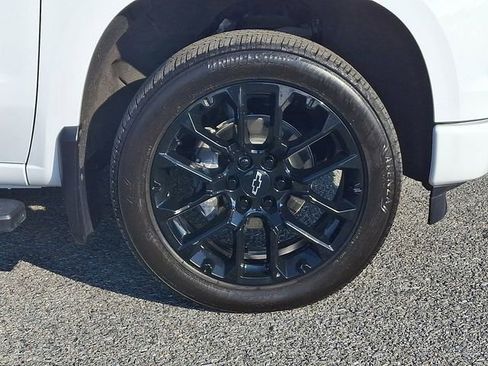 Used 2024 Chevrolet Silverado 1500 RST w/ Protection Package image 8