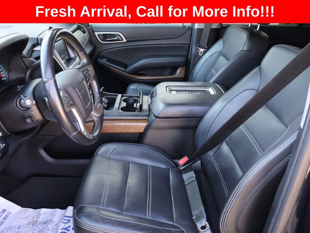 Used 2020 GMC Yukon Denali w/ Denali Premium Package AWD/4WD image 19