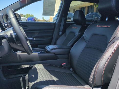 Used 2024 Nissan Pathfinder Rock Creek AWD/4WD image 19