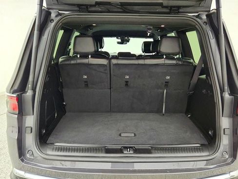 Used 2023 Jeep Wagoneer 4WD image 23