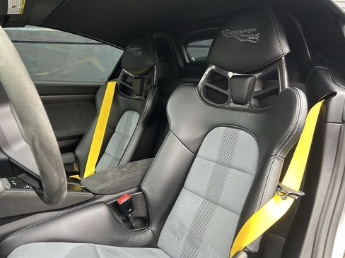 Certified 2025 Porsche 718 Boxster Spyder RS image 5