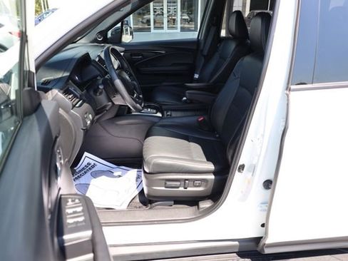 Used 2021 Honda Passport Elite image 16