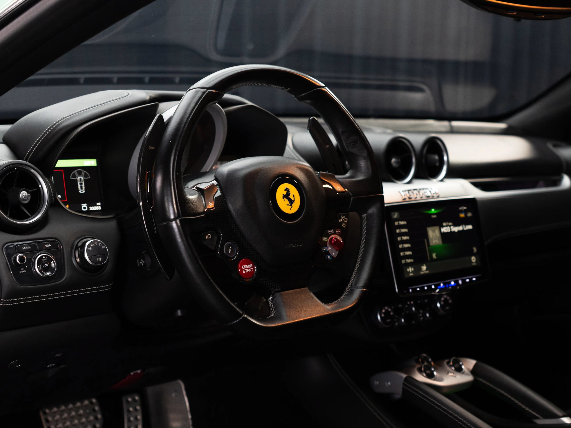 Used 2012 Ferrari FF AWD/4WD image 25