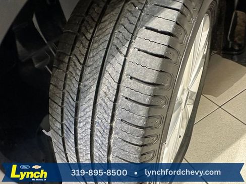 Used 2019 Ford Escape SE image 27