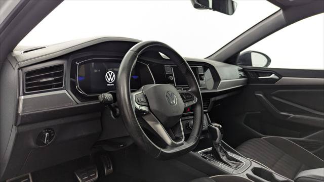 Used 2024 Volkswagen Jetta Sport FWD image 23