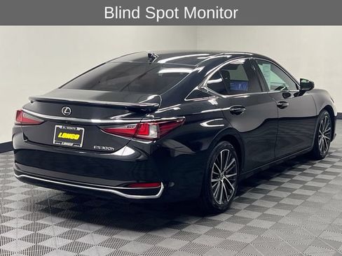 Certified 2024 Lexus ES 300h w/ Premium Package FWD image 5