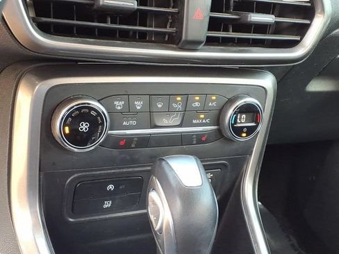 Used 2020 Ford EcoSport SE w/ SE Convenience Package FWD image 15