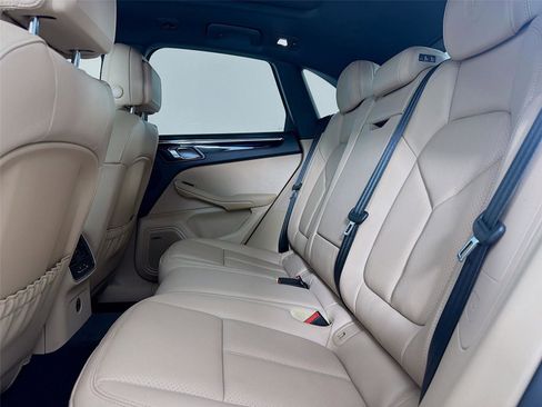 New 2026 Porsche Macan S AWD/4WD image 17