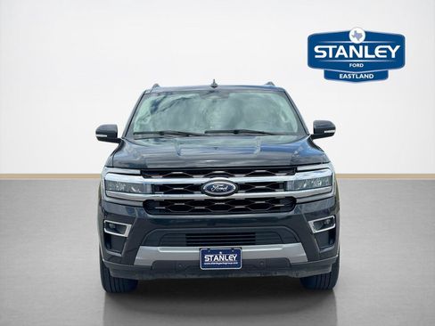 Used 2023 Ford Expedition Limited RWD image 2