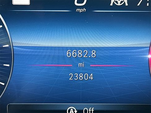 Used 2023 Mercedes-Benz S 580 4MATIC Sedan image 4