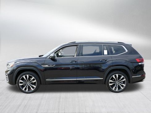 Certified 2022 Volkswagen Atlas SEL Premium AWD/4WD image 4