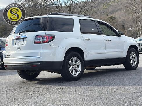 Used 2016 GMC Acadia SLE image 6