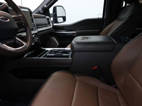 Used 2025 Ford F250 King Ranch w/ FX4 Off-Road Package AWD/4WD image 97