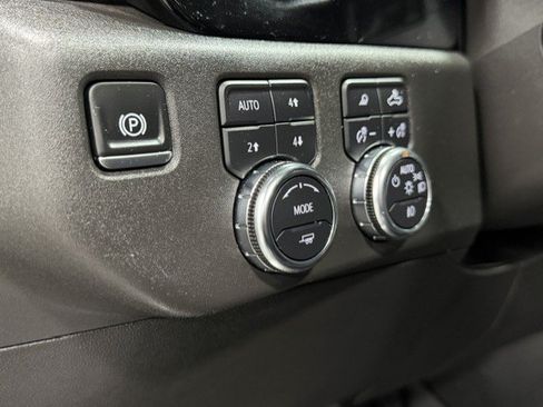 Certified 2025 GMC Sierra 1500 SLT w/ SLT Premium Plus Package AWD/4WD image 13