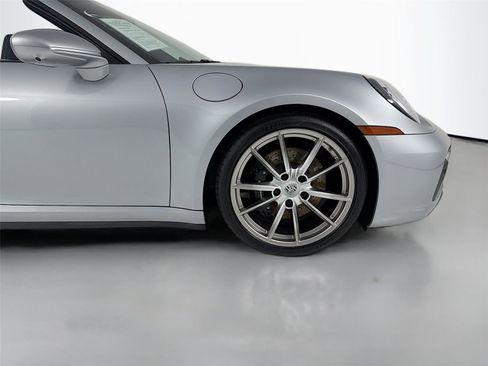 Used 2021 Porsche 911 Carrera S RWD image 36