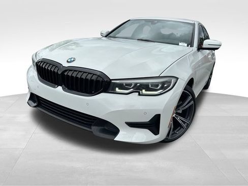 Used 2021 BMW 330i Sedan w/ Convenience Package RWD image 9