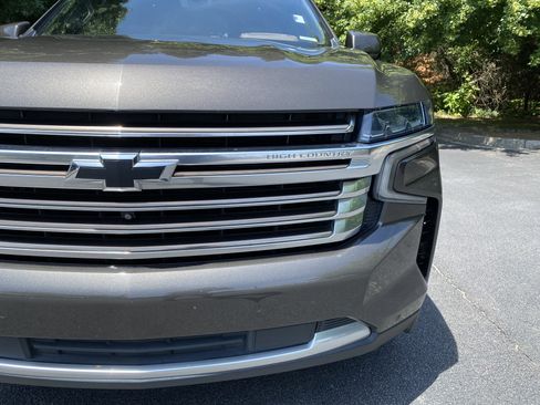 Used 2021 Chevrolet Tahoe High Country AWD/4WD image 14